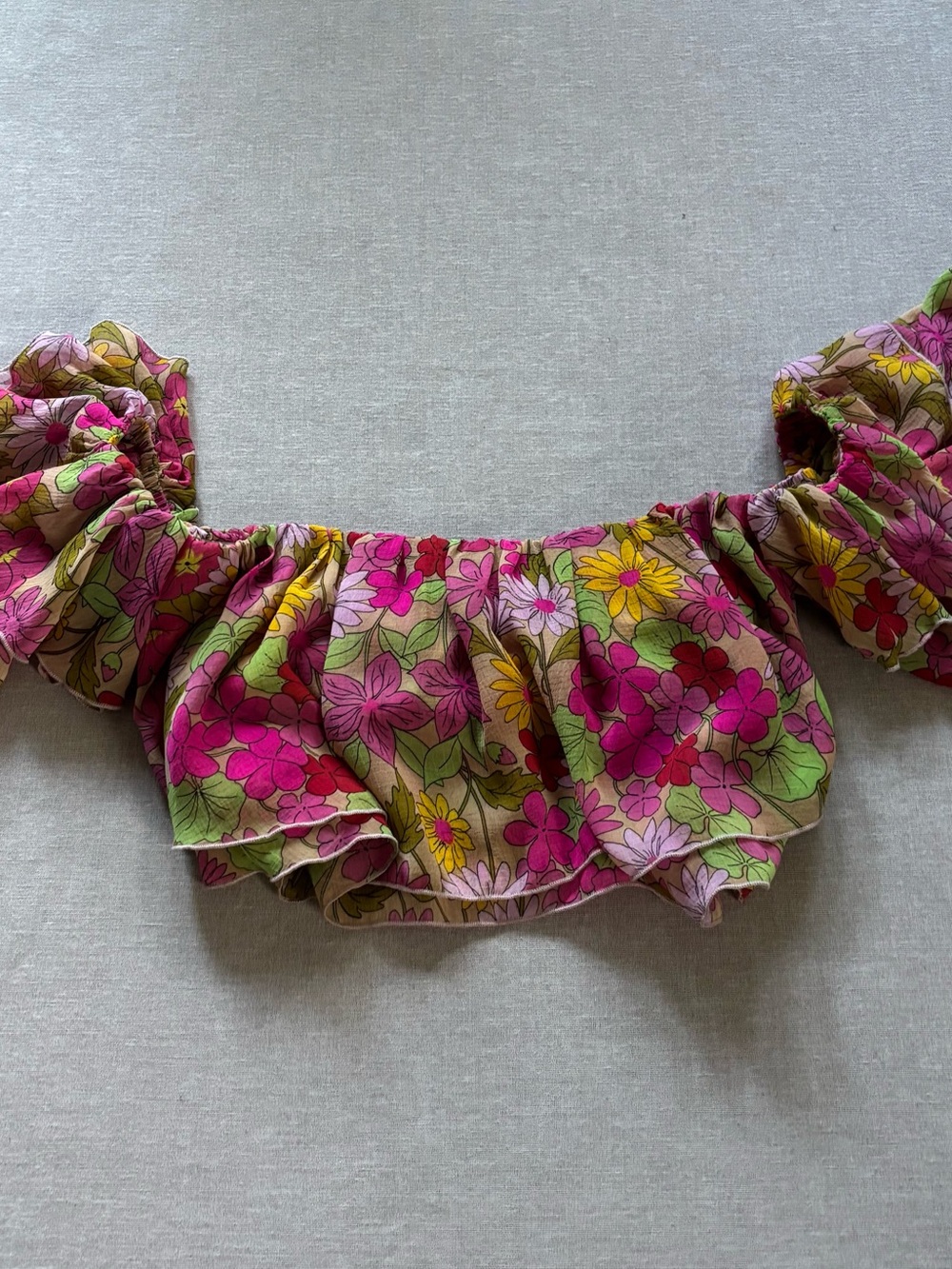 Show Me Your Mumu floral chiffon boho cropped top. - Picture 3 of 16